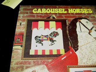 CAROUSEL HORSES/2 CHARTS/STEPHAN IE HEDGEPATH/GOOD /EDGEWEAR FOXING
