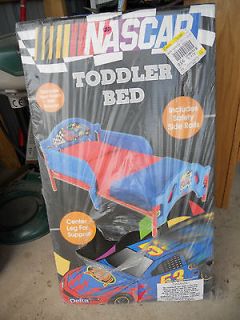 500 SPECIAL, NASCAR TODDLER BED, NIB, SAFETY RAILS, PRICE REDUCED