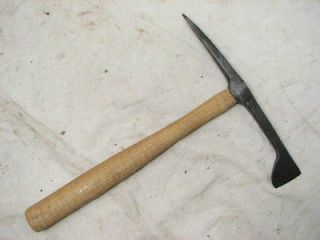 UNUSUAL FORM SMALL LATHING HAMMER PICK WOOD TOOL HATCHET AXE