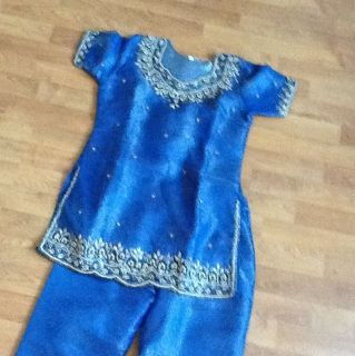 Beautiful Bollywood Outfit From India. BRAND NEWBlue With Gold And