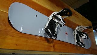 System Platinum 164cm Wide Mens Snowboard Package with New Bindings