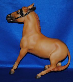 Breyer~1993~Bl ack Horse Ranch~Dun Balking Mule~LT 400