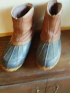 THINSULATE Tan & Blue/Green Leather Duck Boots Mens Size 5 VGUC No Res