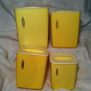 VINTAGE RUBBERMAID CANISTERS KITCHEN YELLOW SQUARE RETRO 1960s FAB