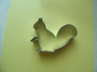 Squirrel Cookie Cutter, American Quality Classic Tin