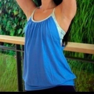 Lululemon No Limit Tank Top Limitless Blue NWT 4 With Cups