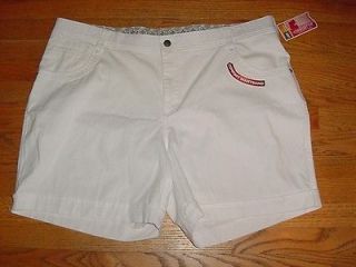 NWT WOMENS LEE WOMAN WHITE SHORTS SZ 24W K468 WALK ABOUT COMFORT FIT