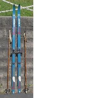 Cross Country 65 Skis 3 pin bindings 170 cm +Poles Waxless TECNO