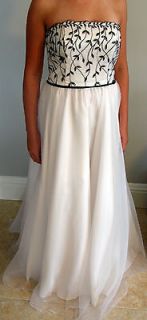Womans White Sye Custom Made Dress size 6 PROM / HOMECOMING