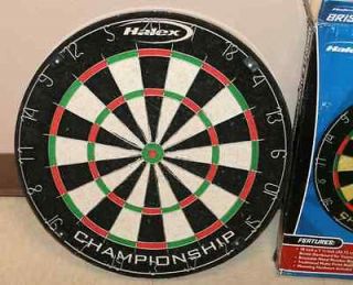 Halex Bristle 18 x 1.25 championship steel tip dart board, used