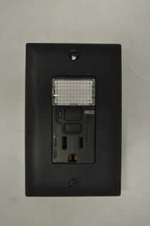 Pass & Seymour GFCI Outlet LED Nightlight Grounding Black 15 Amp 1595