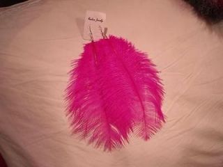 Feather   Pretty large long Neon Pink Ostrich feather earrings