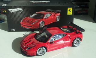 18 Hotwheels Elite Ferrari 458 GT2 Red X2860