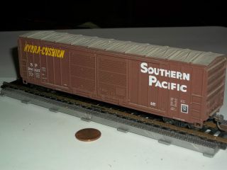 HO Scale Box Car w/ Metal Wheels Southern Pacific Hydra  Cushion Lot