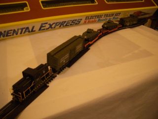 Scale US Army Switcher DCC GE 44 3 Tanks 44