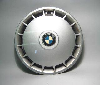 BMW E30 E28 14 Plastic Wheel Hub Cap 318i 325E 325i 528E 524TD Used