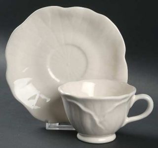 Metlox   Poppytrail   Vernon Lotus White Footed Cup & Saucer Set, Fine China Din