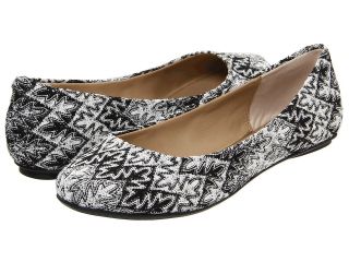 Kenneth Cole Reaction Slip On By Womens Flat Shoes (Black)