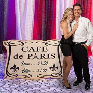 La Paris Cafe Sign